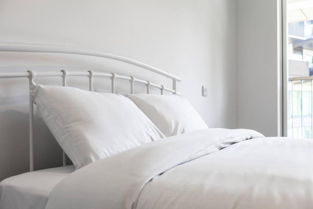 Appartement Stunning New 3 Bdr Duplex Wbalcony, East Londres Extérieur photo